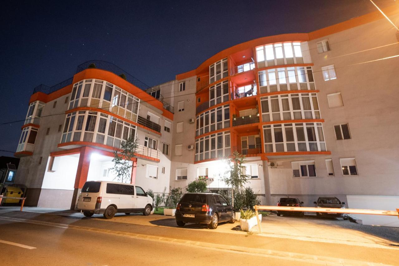 Xo Panoramic Apartment L Jacuzzi L Oradea Exterior photo